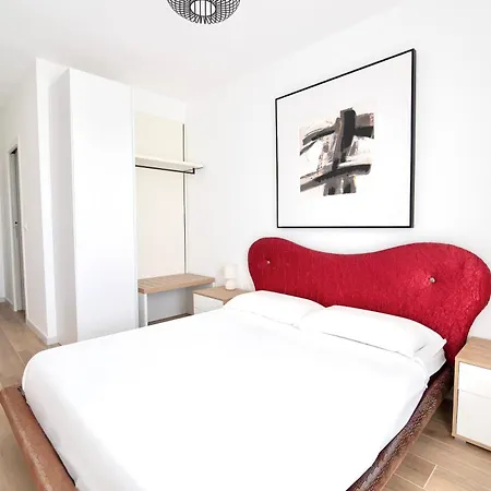 아파트 Incanto Nel Borgo Luxury With Terrace & Parking 바리